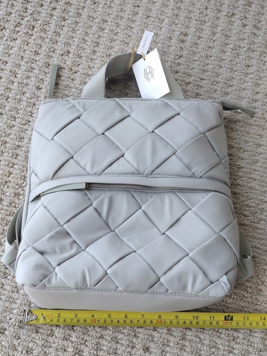 House Of Harlow Quilted Light Gray Women’s Backpack main image 4